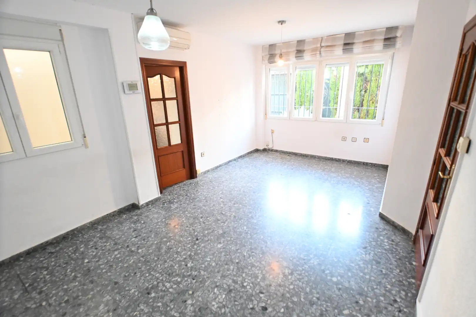 Jardín de Casa adosada en venta en Churriana de la Vega con Aire acondicionado, Terraza y Trastero