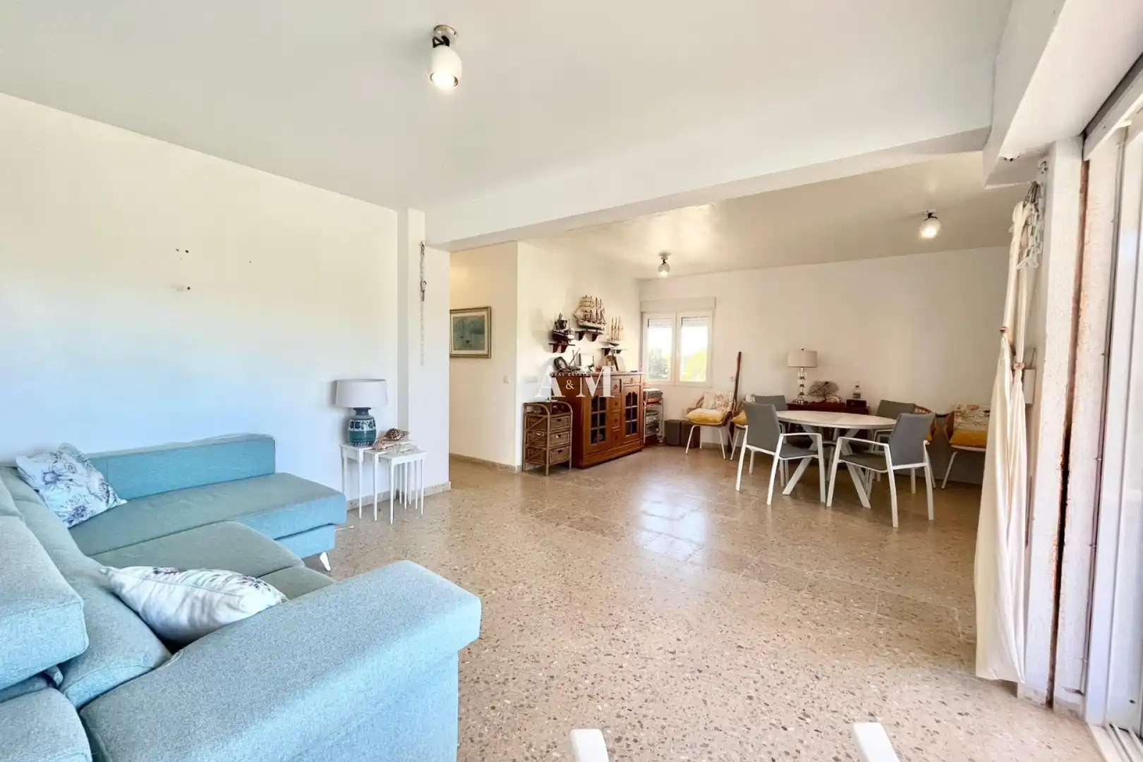 Wohnzimmer von Wohnung zur Miete in Orihuela mit Klimaanlage, Heizung und Terrasse