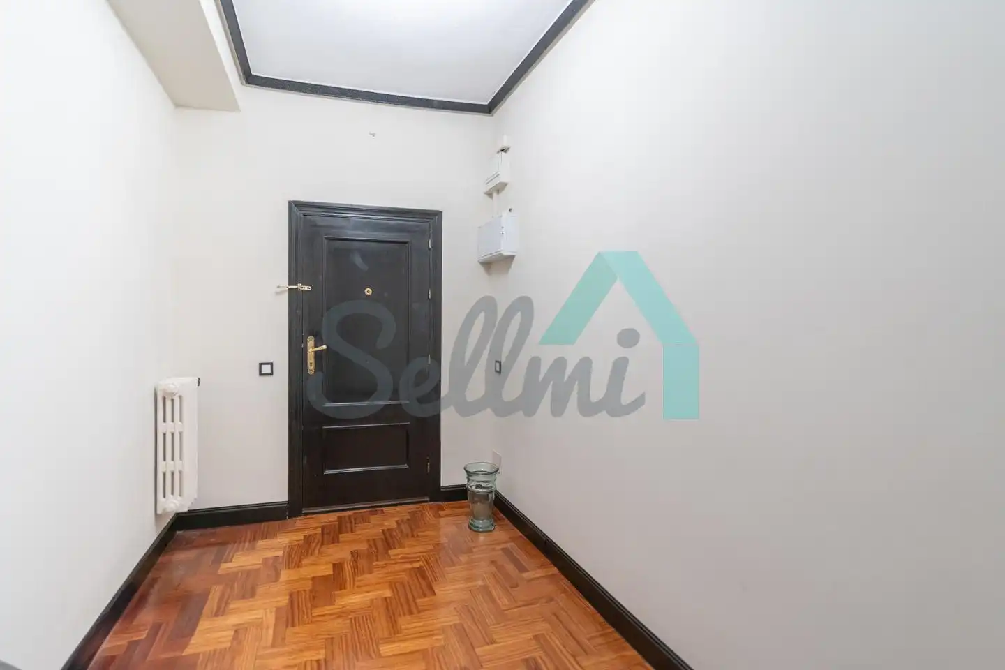 Piso en venta en Oviedo  con Calefacción, Parquet y Terraza