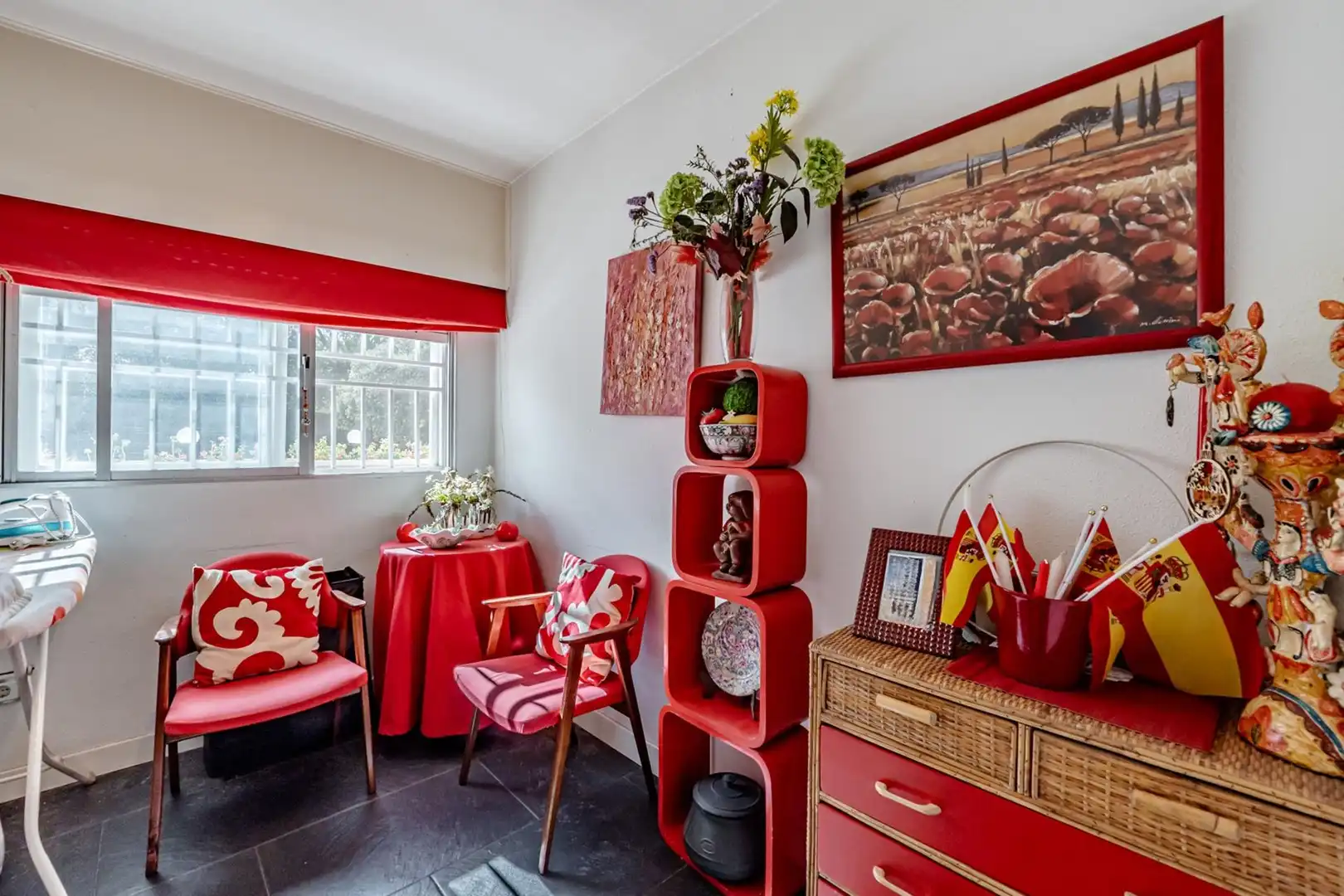 Sala d'estar de Casa adosada en venda en Boadilla del Monte amb Aire condicionat, Calefacció i Jardí privat