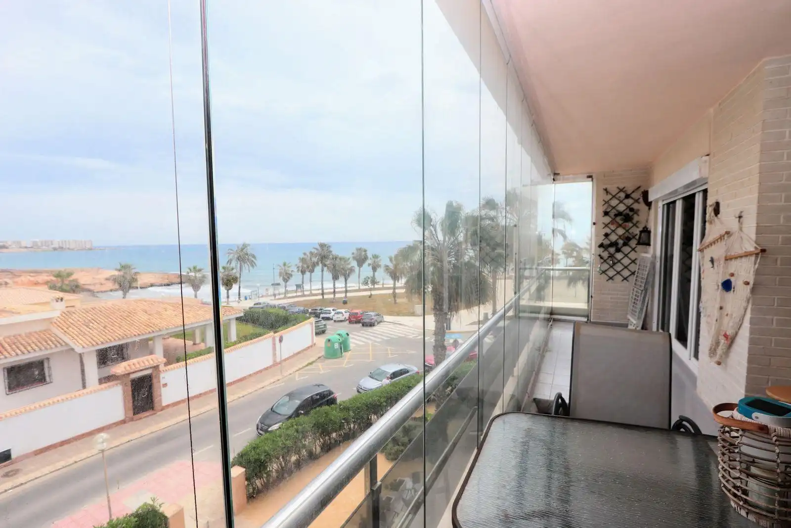 Vista exterior de Apartamento en venta en Orihuela con Terraza y Piscina comunitaria