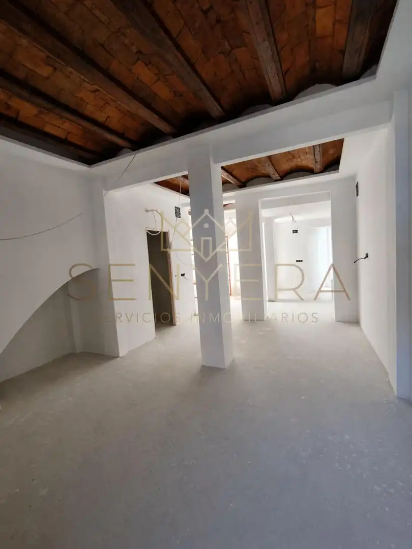 Casa adosada en venda en Valencia amb Aire condicionat, Terrassa i Balcó
