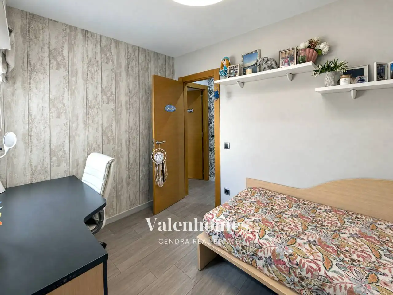 Habitación de Casa o chalet en venta en Terrassa con Aire acondicionado, Calefacción y Terraza