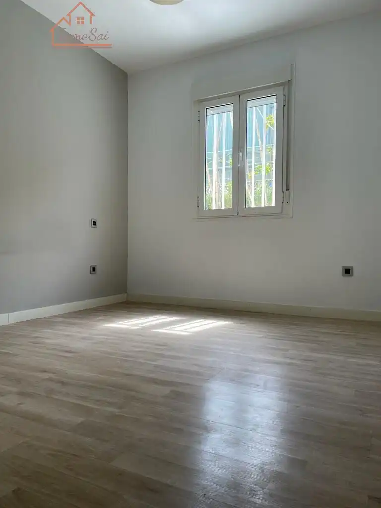 Bedroom of Flat for rent in Madrid  with Heating