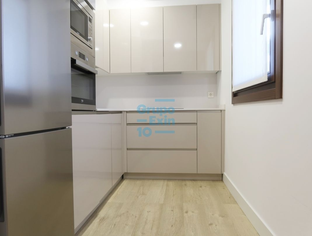 Kitchen of Flat to rent in Hernani  with Air Conditioner, Heating and Balcony