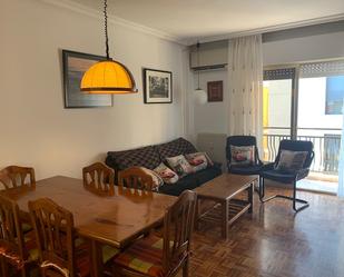 Sala d'estar de Apartament de lloguer en Puertollano amb Aire condicionat