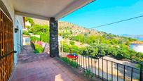 Vista exterior de Casa o xalet en venda en El Port de la Selva amb Terrassa, Piscina i Balcó