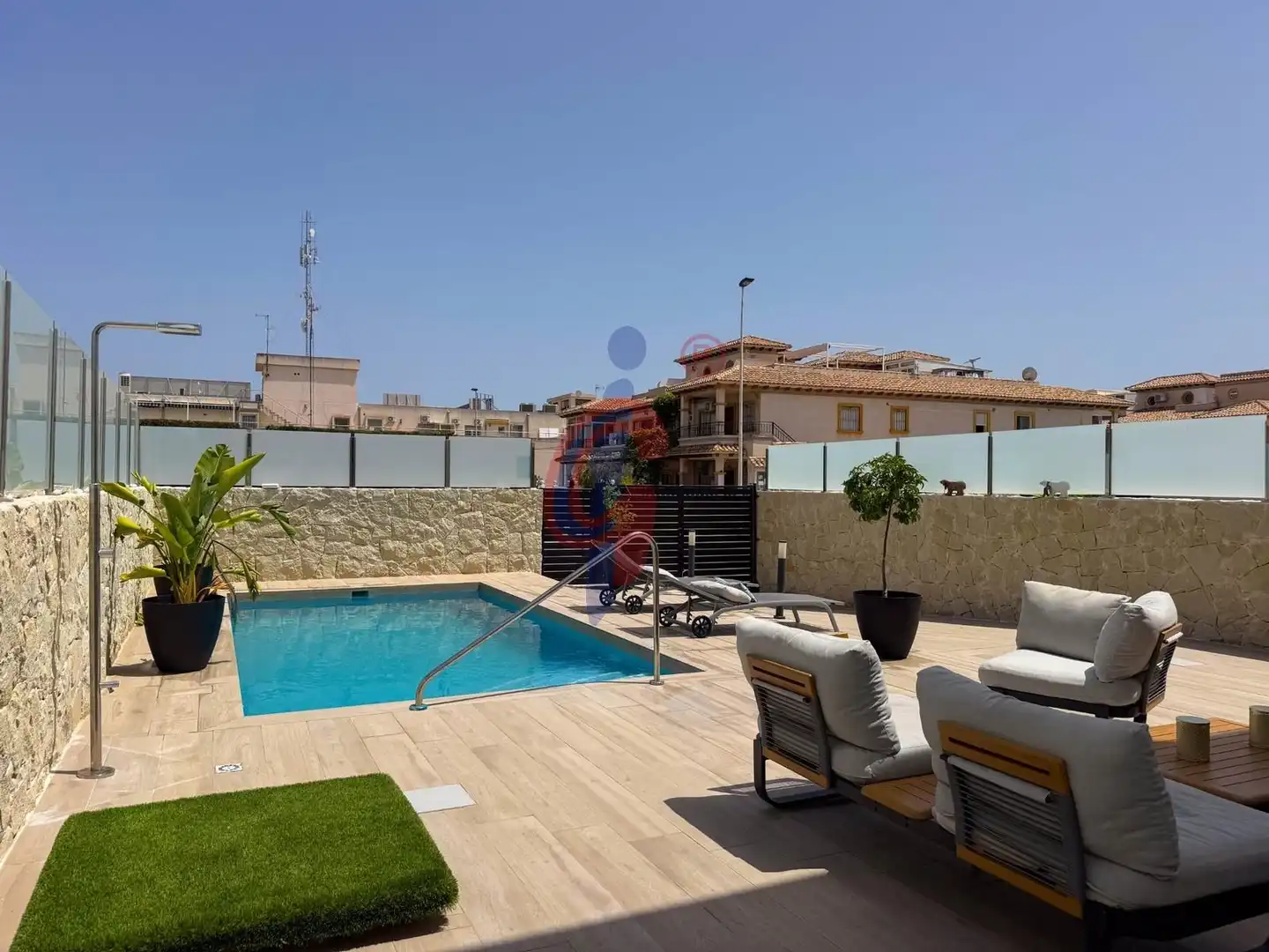 Piscina de Casa o xalet en venda en Orihuela amb Aire condicionat, Terrassa i Piscina