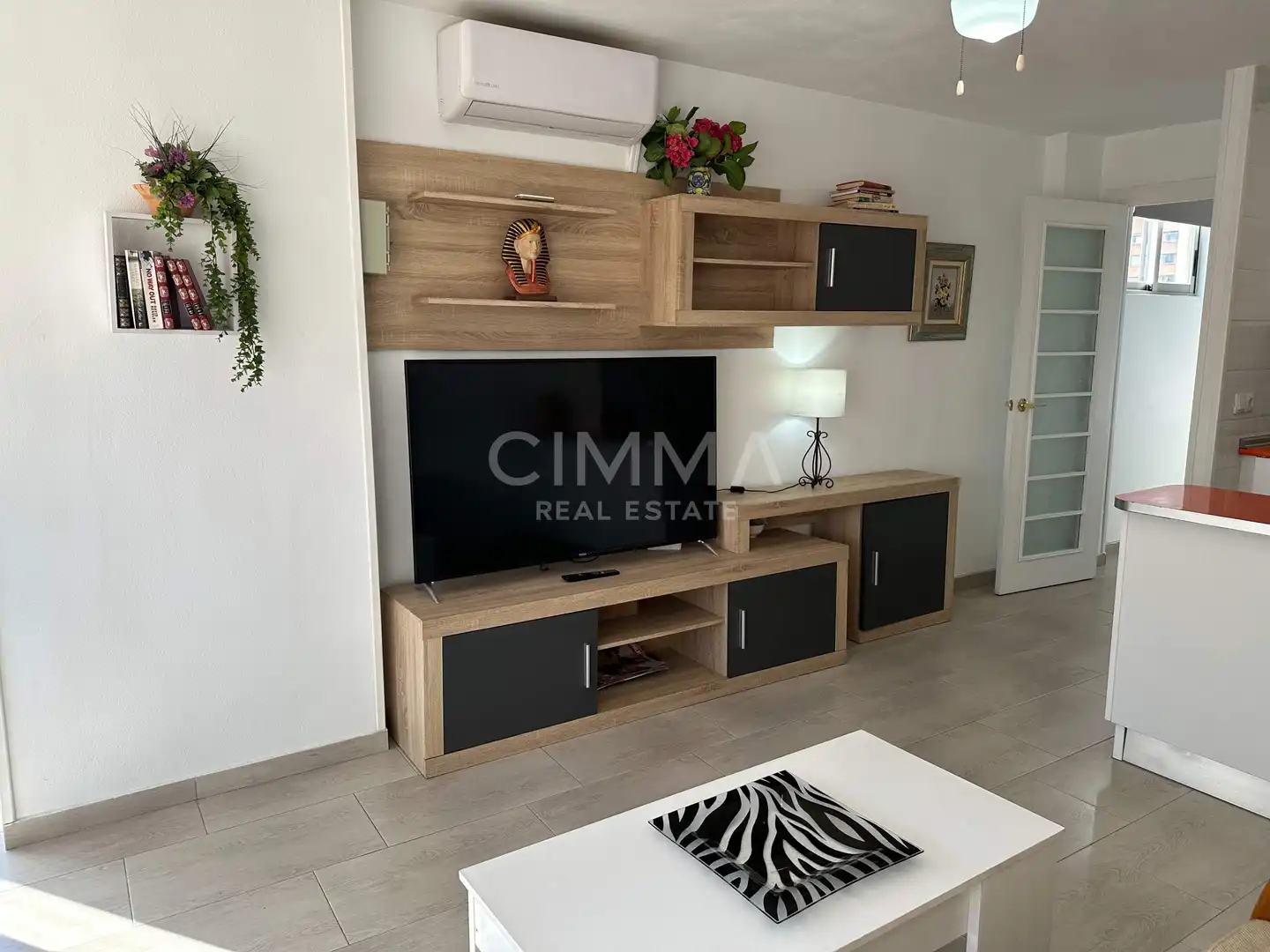 Apartment with terrace for sale in Calle Calle Londres, imagen 13