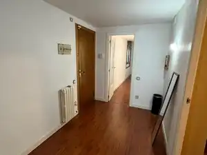 Wohnung zum Verkauf in Vic mit Heizung, Möbliert und Ofen