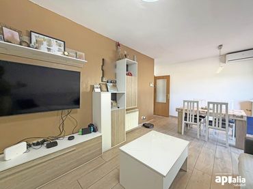 Bajo con balcón en venta en Barri Antic