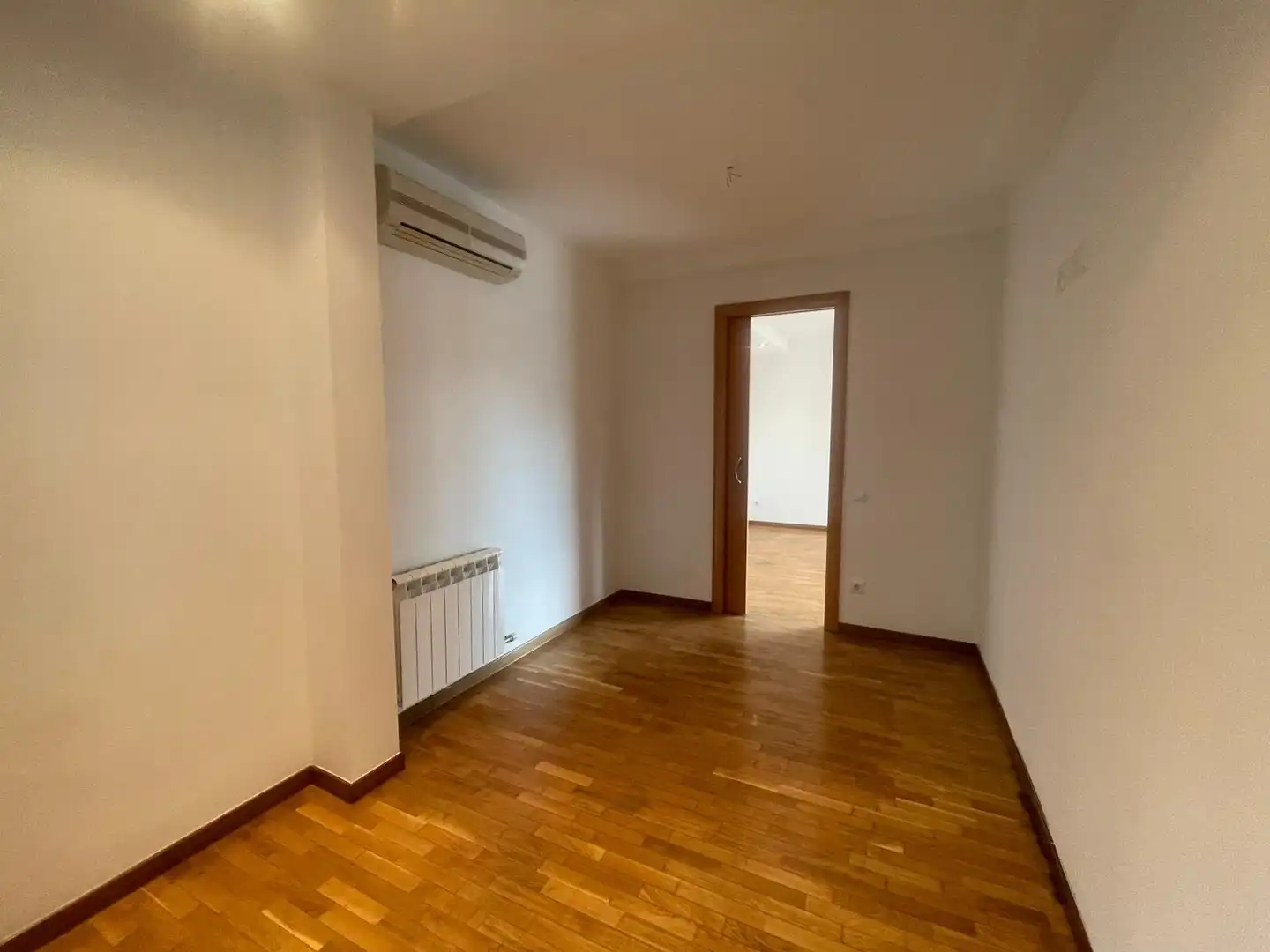 Piso en venta en Rubí con Aire acondicionado, Calefacción y Balcón
