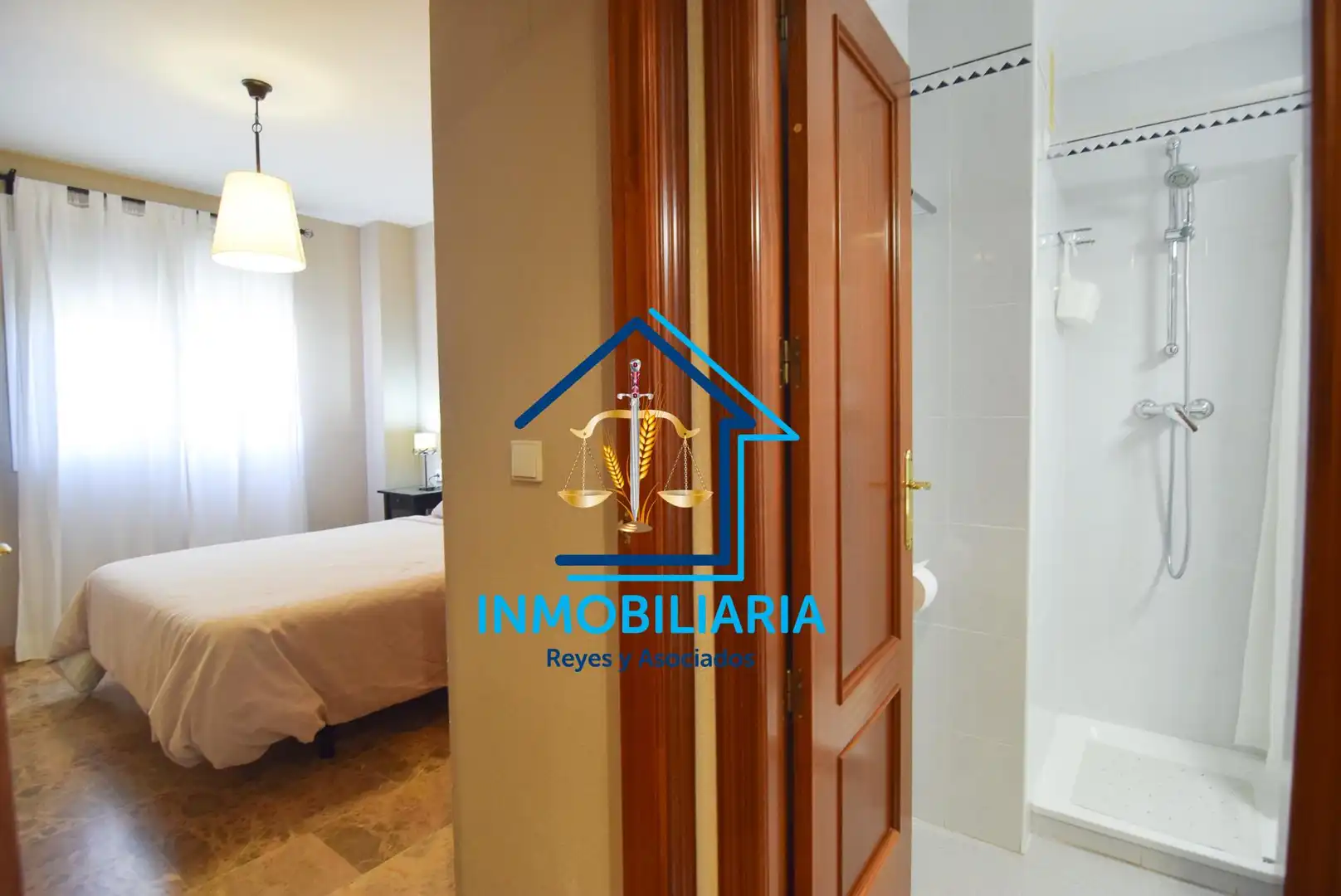 Bedroom of Flat for rent in Córdoba  with Air Conditioner, Furnished and Balcony