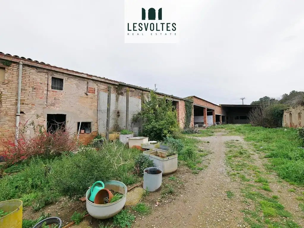 Casa o chalet en venta en Parlavà con Jardín privado, Terraza y Trastero