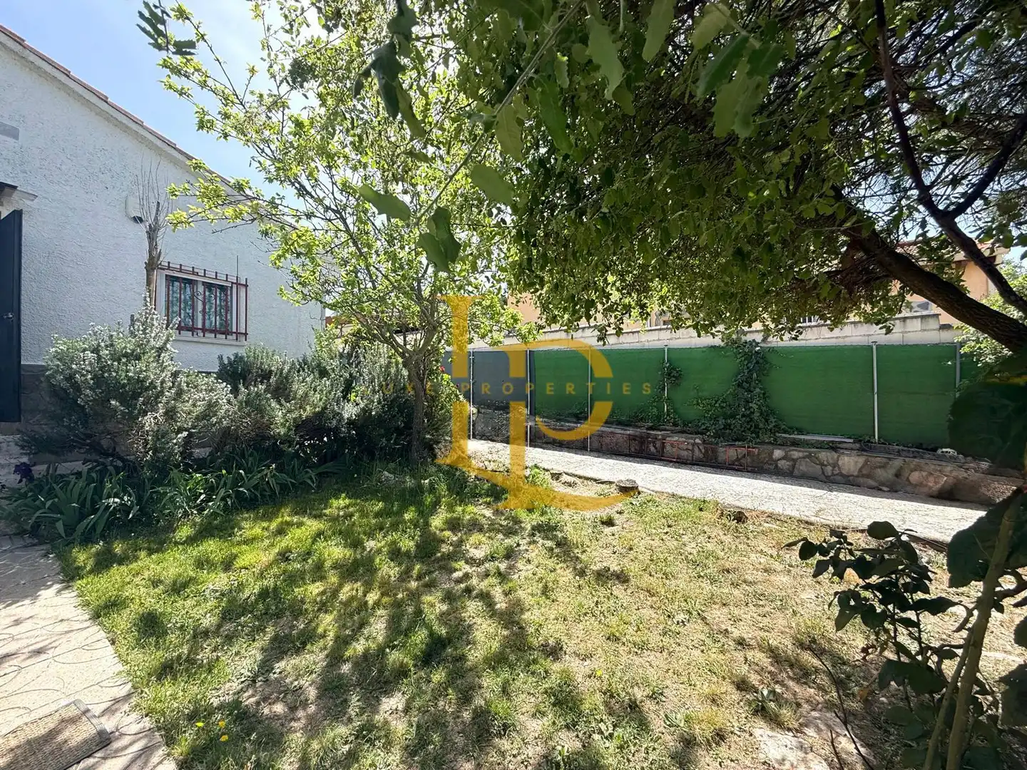 Houses for sale in Trijueque  with Heating, Private garden and Oven