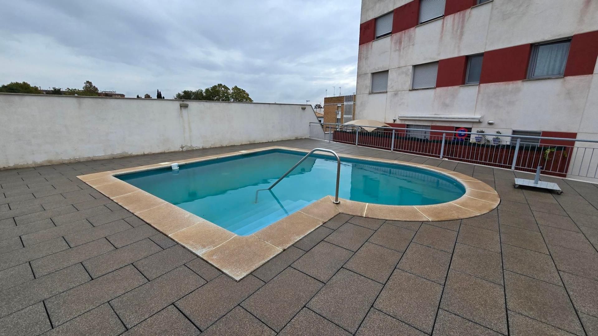 Piscina de Pis en venda en  Córdoba Capital amb Aire condicionat, Calefacció i Terrassa