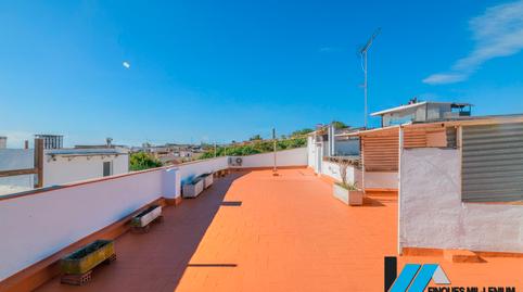 Foto 2 de Pis en venda a La Roureda, Barcelona