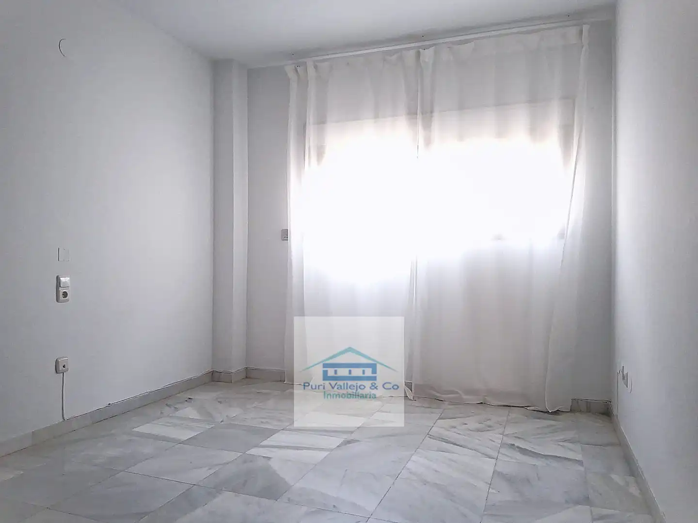 Habitación de Piso de alquiler en Córdoba con Aire acondicionado y Balcón