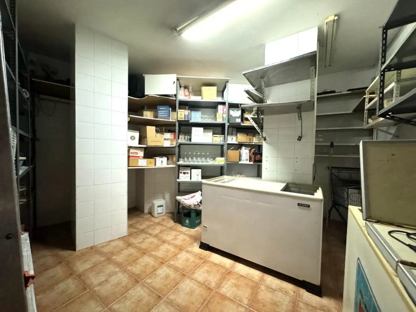 Local comercial en venda a Los Corrales de Buelna - MENENDEZ PELAYO 6, imagen 41