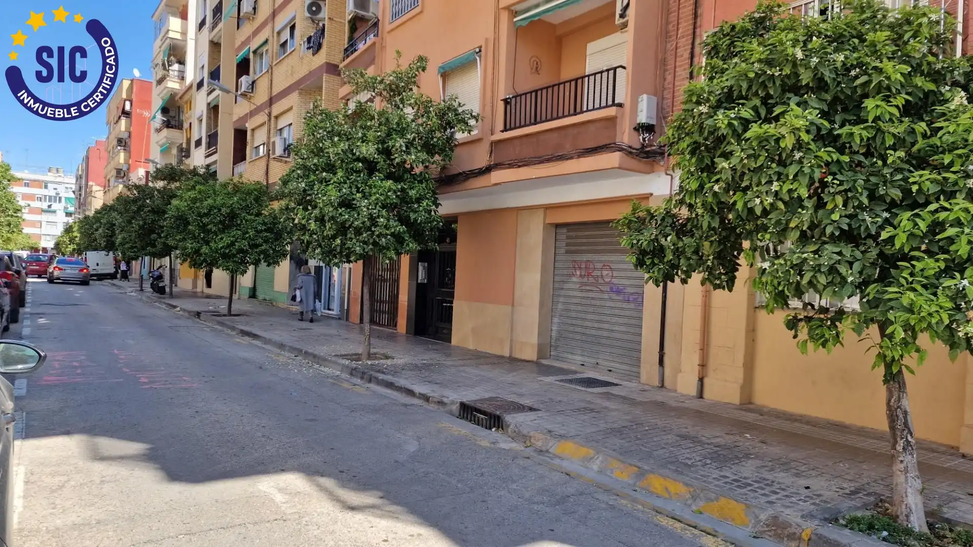 Exterior view of Commercial properties for sale in Valencia