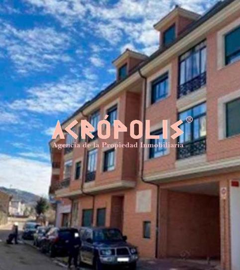 Photo 2 of Office for sale in Boñar, León