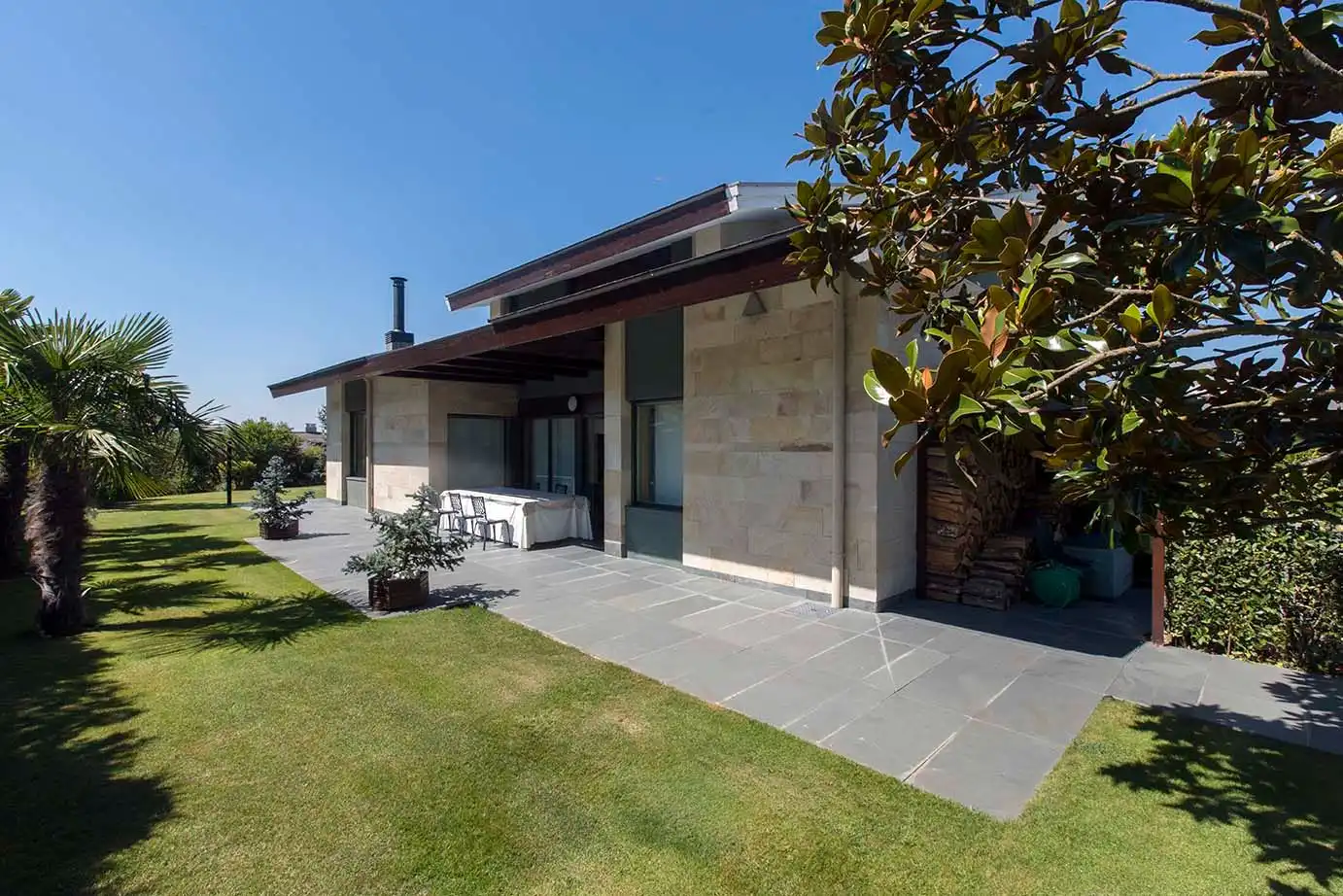 Vista exterior de Casa o chalet en venta en Valle de Egüés / Eguesibar