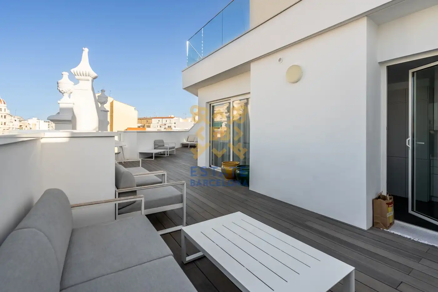 Terrasse von Dachboden zum Verkauf in Valencia mit Klimaanlage, Heizung und Möbliert