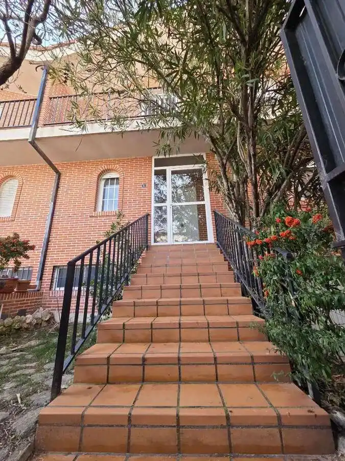 Adossat amb jardí en venda a Medina del Campo, imagen 4