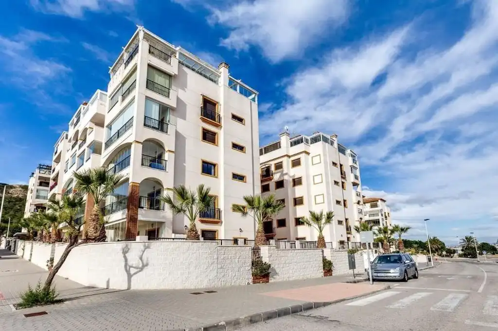 Apartamento en venta en CALLOSA, Los Secanos