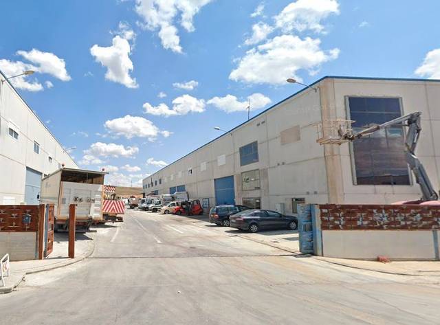 Nave industrial en Venta en Borox