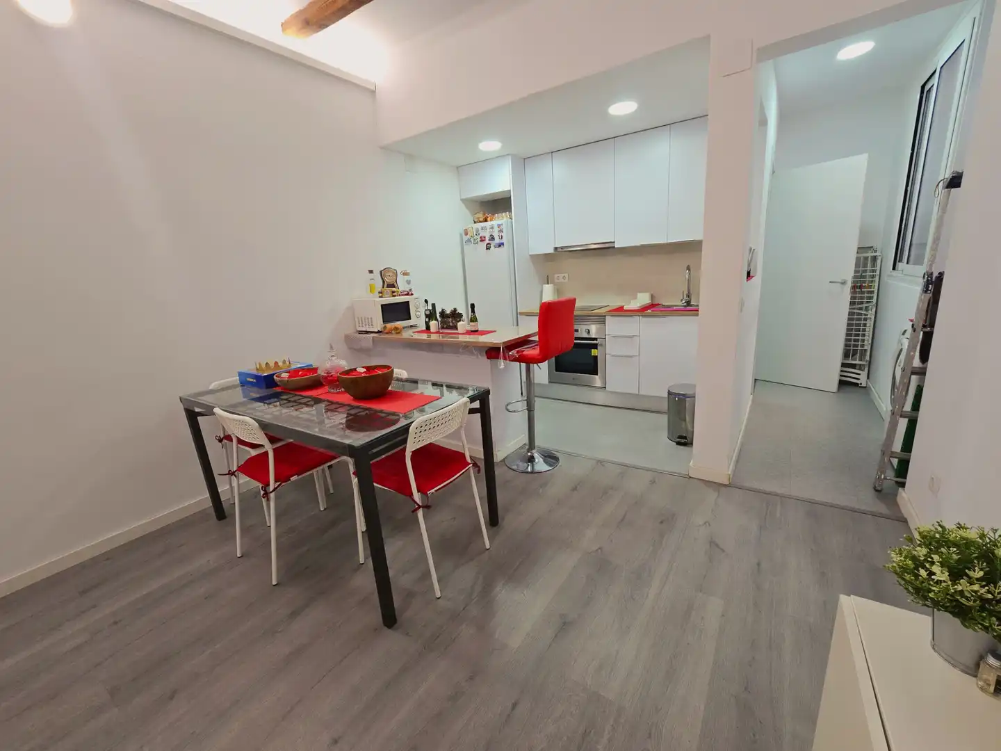 Cuina de Pis en venda en Tarragona amb Aire condicionat, Parquet i Moblat