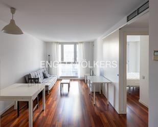 Living room of Apartment to rent in  Barcelona Capital  with Air Conditioner, Heating and Parquet flooring