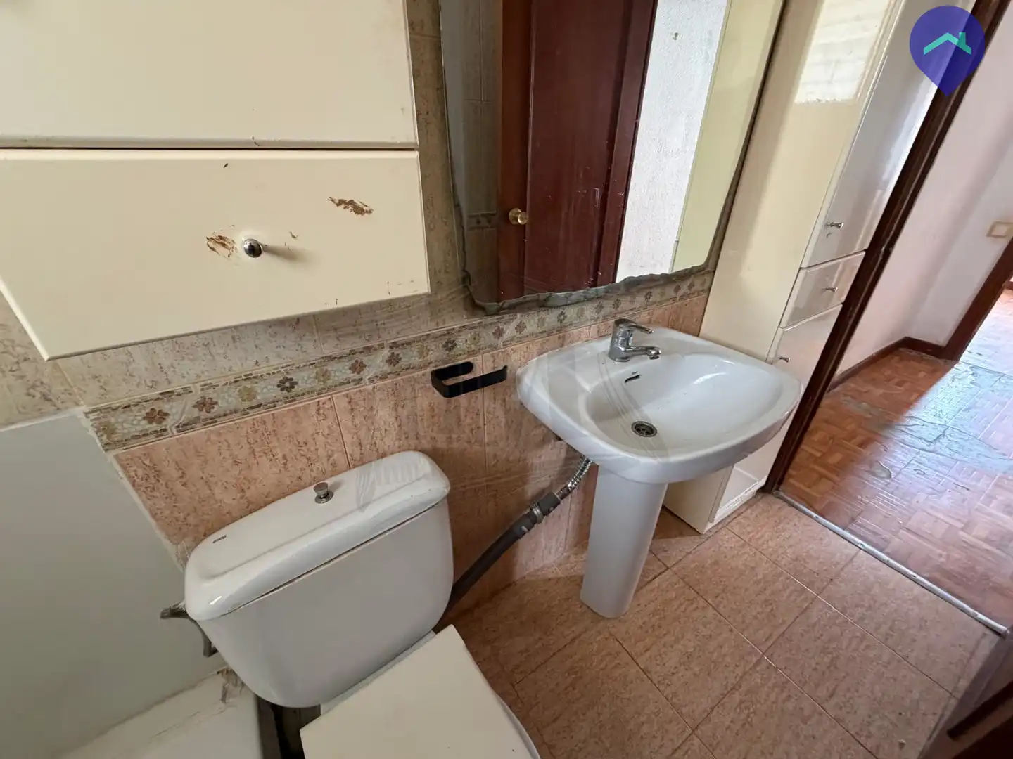 Baño de Piso en venta en Godella con Balcón y Alarma