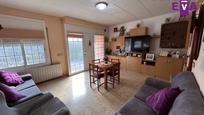 Sala d'estar de Casa adosada en venda en El Pont de Vilomara i Rocafort amb Calefacció, Terrassa i Traster