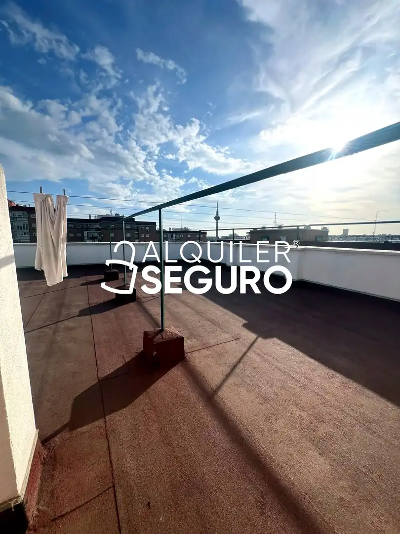 Terrace of Flat for rent in Ciudad Lineal