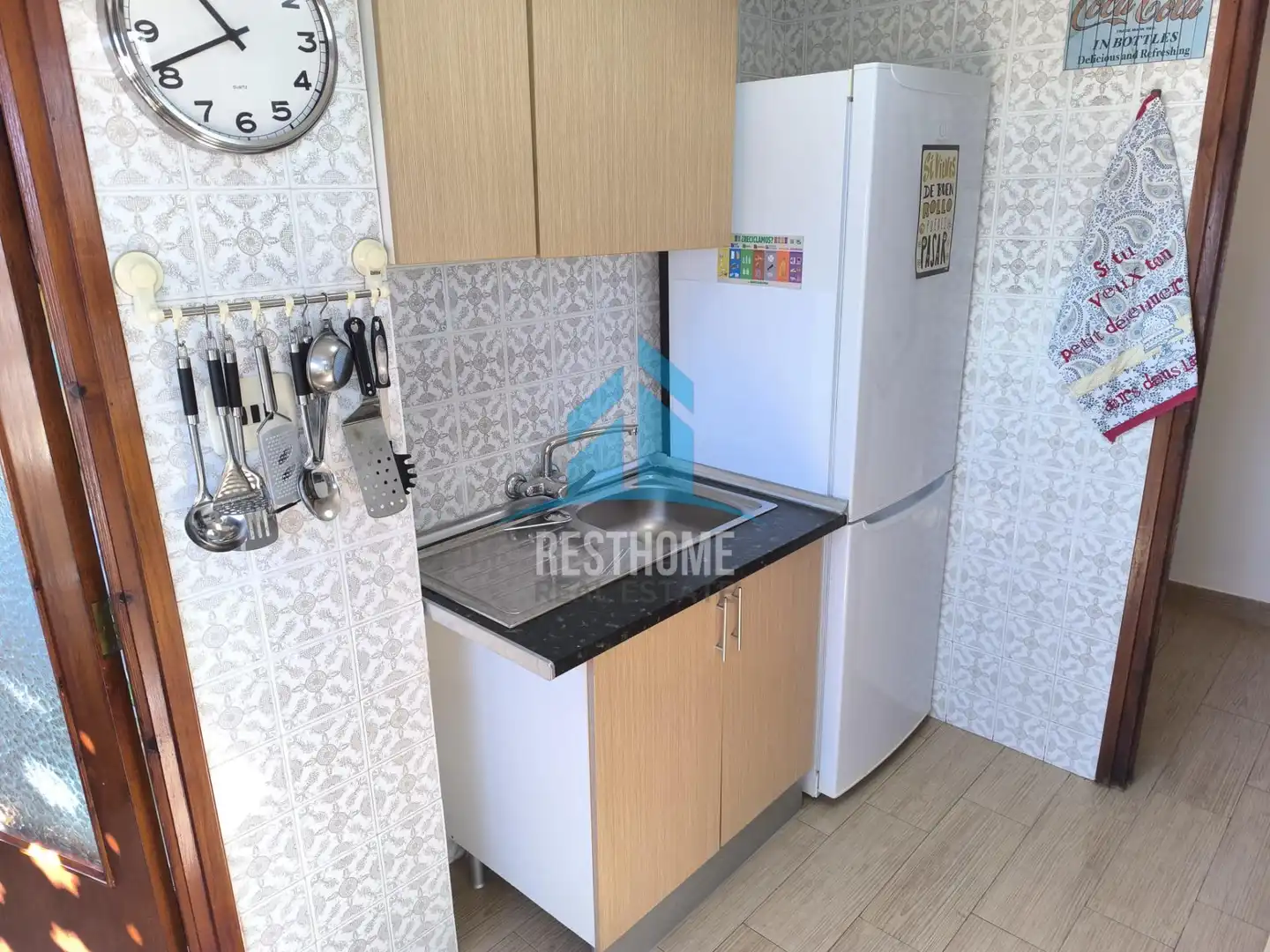 Cocina de Piso en venta en Tavernes de la Valldigna con Amueblado y Balcón
