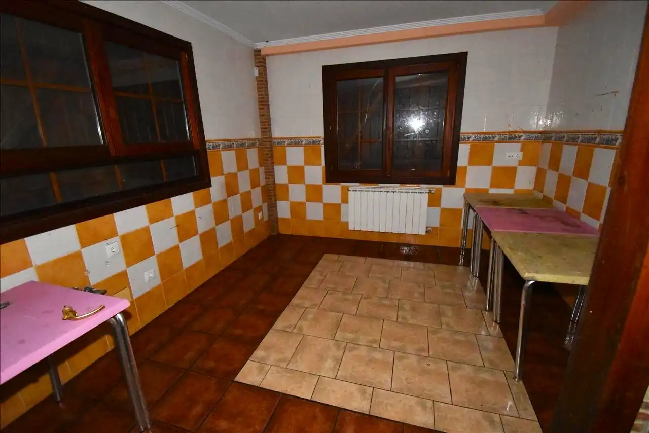 Houses for sale in 2 Parcela, Liendo