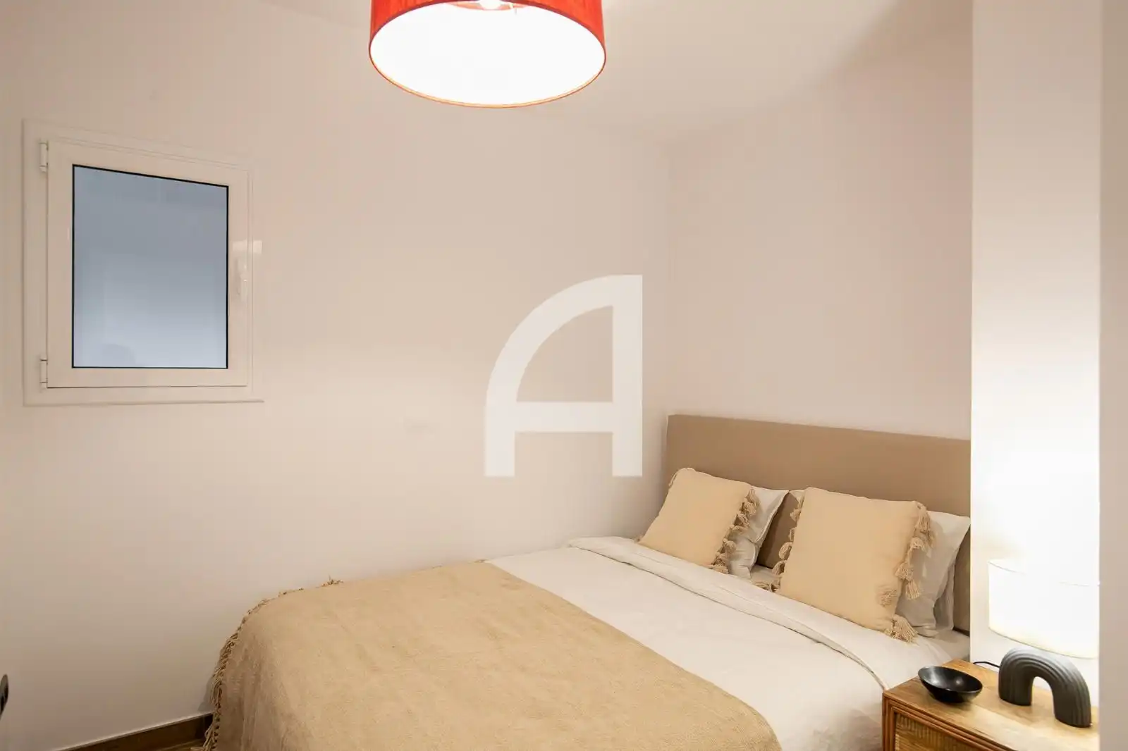Bedroom of Flat for rent in Barcelona  with Air Conditioner, Heating and Parquet flooring