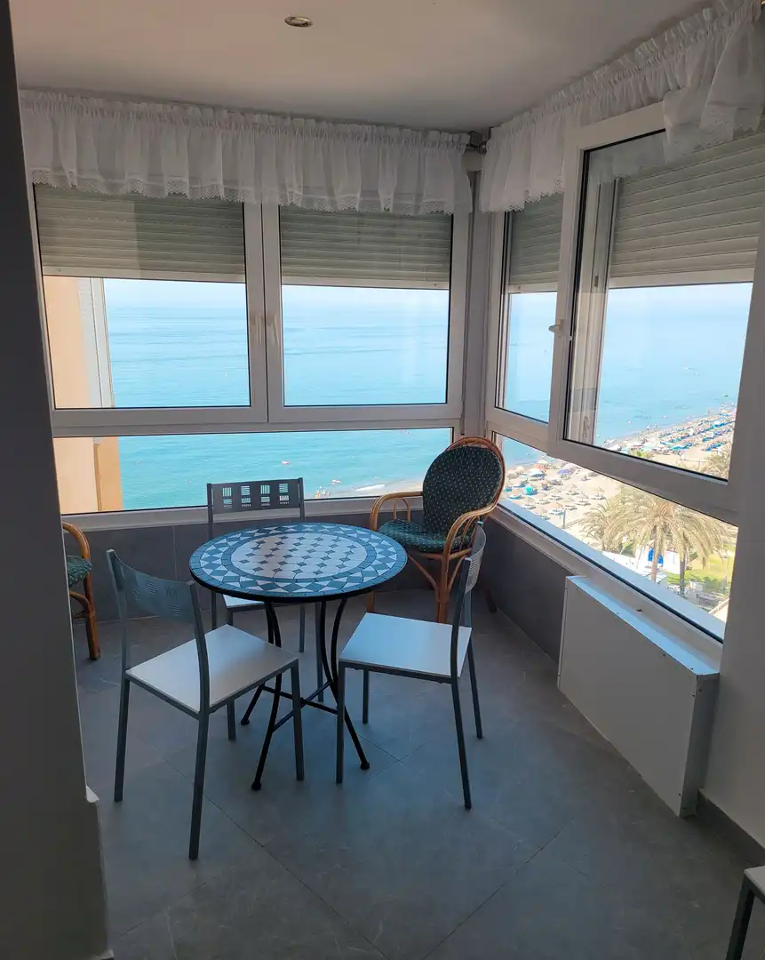 Study for rent in Avenida Europa, 82, Centro Internacional