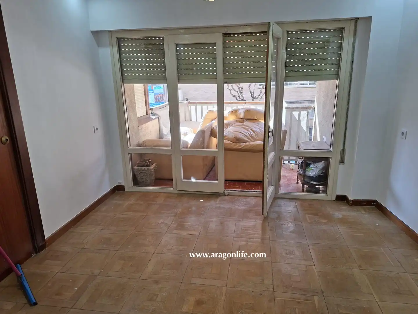 Habitación de Piso en venta en Caspe con Calefacción, Terraza y Balcón