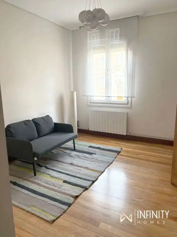 Living room of Flat for rent in Bilbao   with Heating, Storage room and Balcony