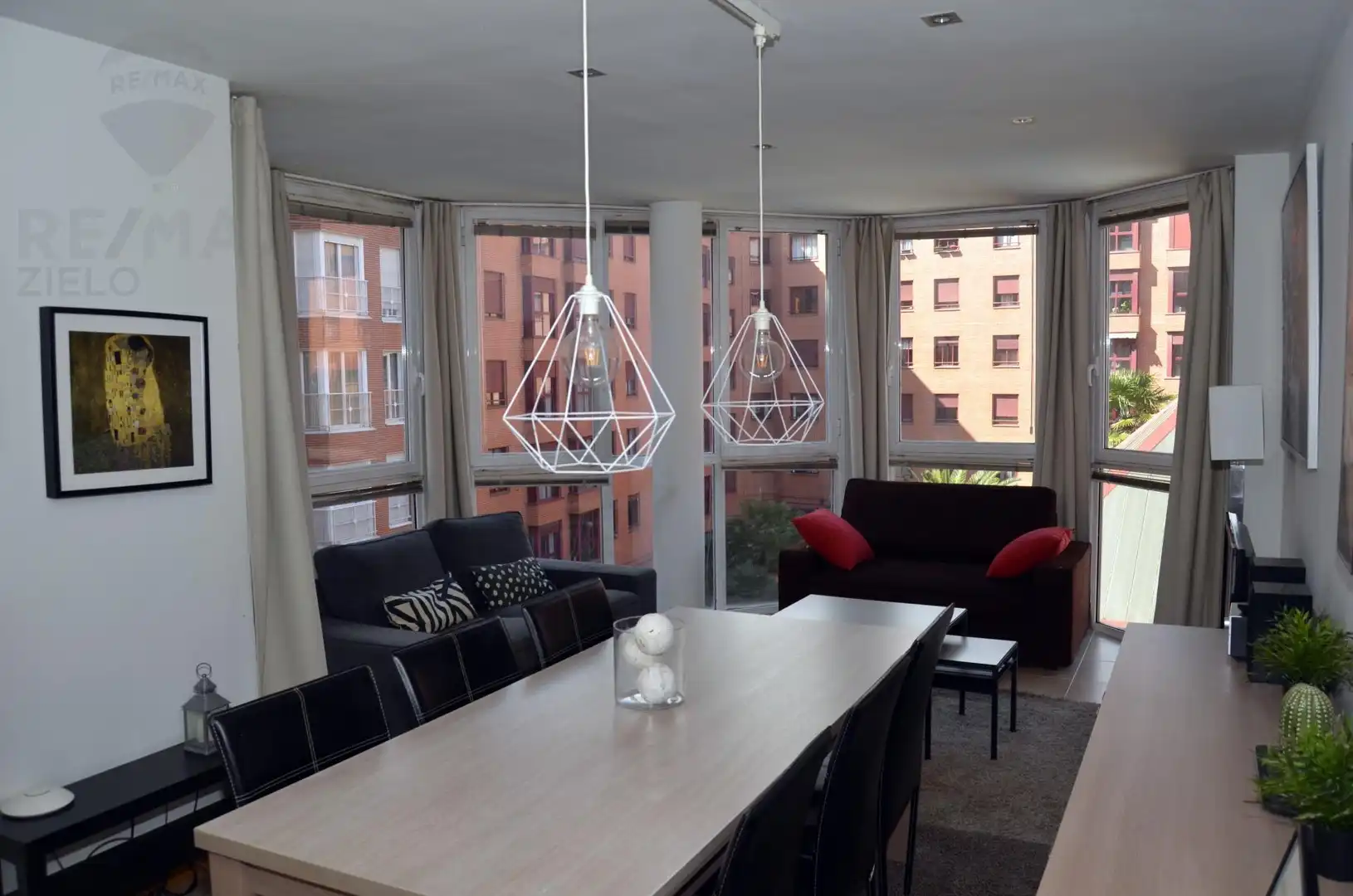 Menjador de Apartament de lloguer en Madrid amb Aire condicionat, Calefacció i Terrassa