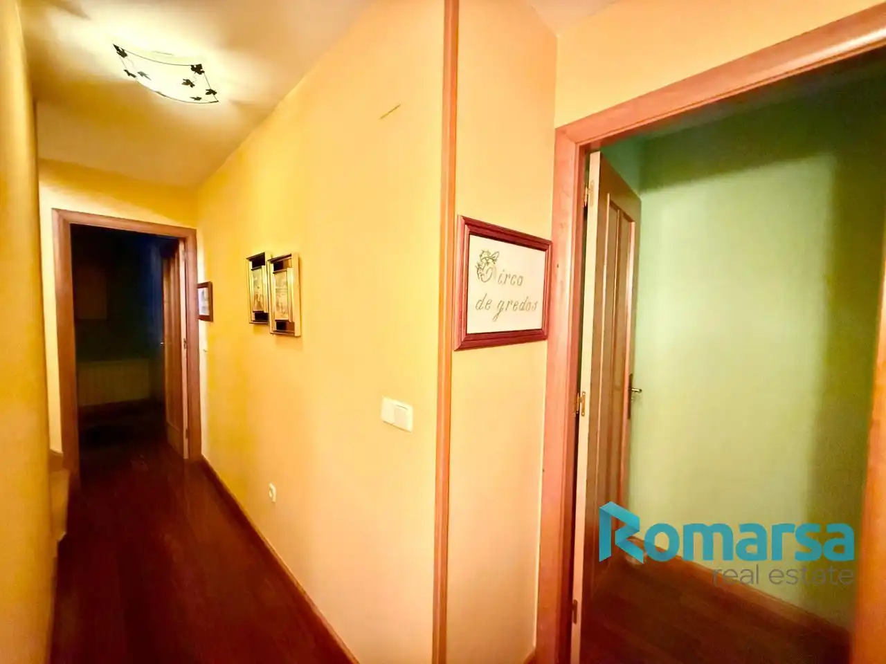 Houses for sale in Bohoyo  with Heating, Parquet flooring and Furnished