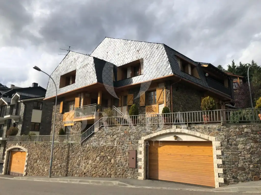 Vista exterior de Piso en venta en La Massana con Calefacción, Jardín privado y Terraza