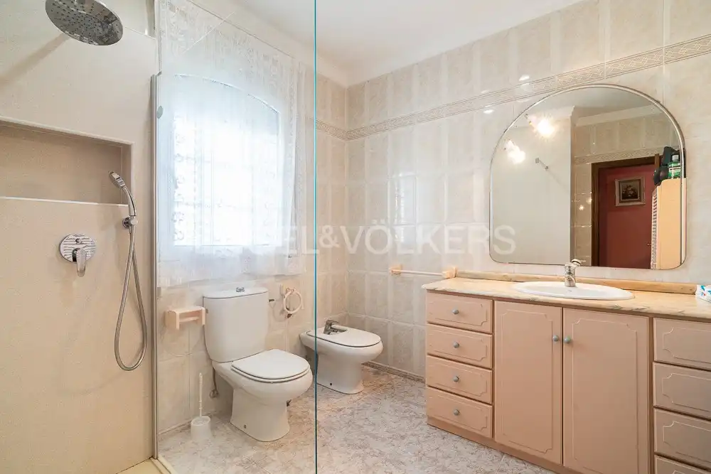 Bathroom of Country homes for sale in Cullera  with Air Conditioner, Heating and Private garden