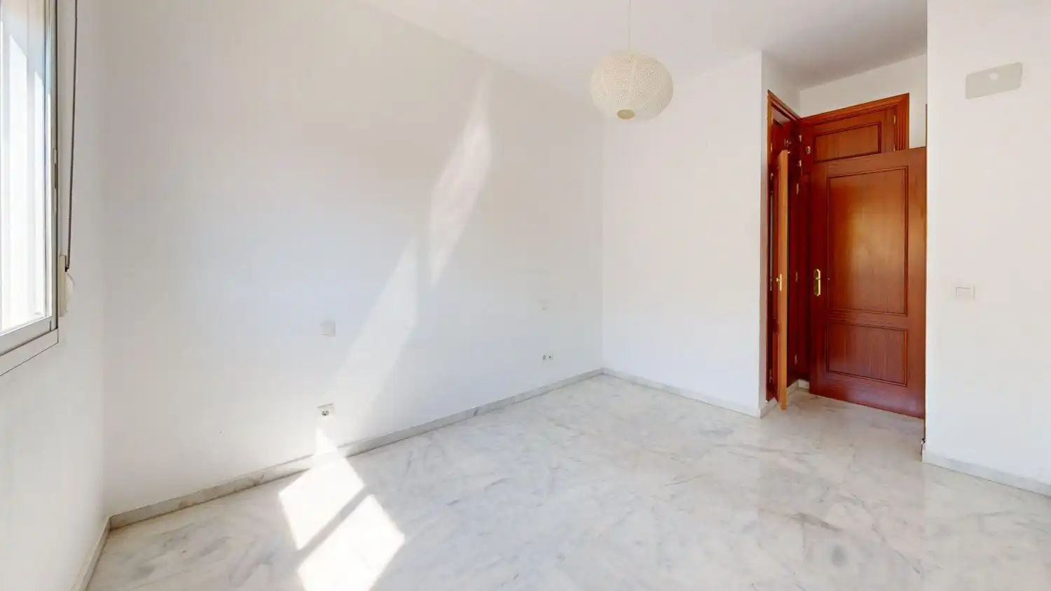 Pis de lloguer en Sevilla amb Aire condicionat, Calefacció i Traster