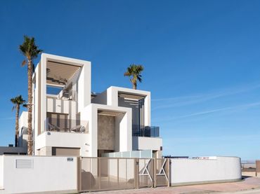 Haus mit Pool zum Verkauf in Las Lomas de Rame - Bahía Bella