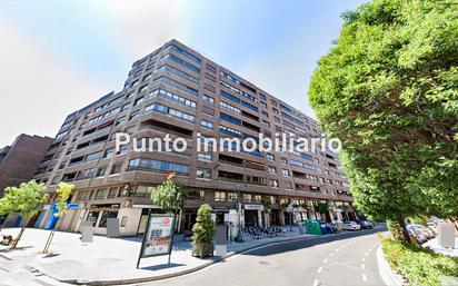 Exterior view of Flat for sale in Valladolid Capital  with Heating, Terrace and Storage room