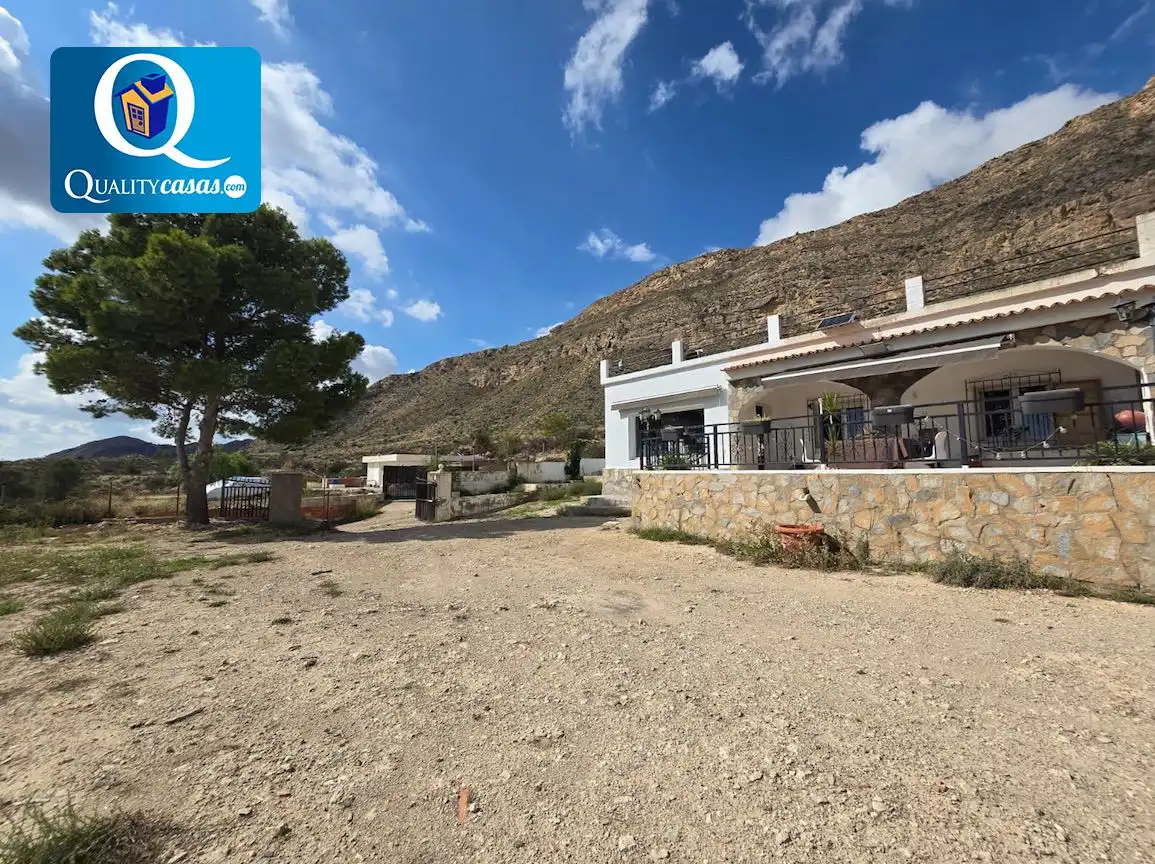 Casa o xalet en venda a Agost