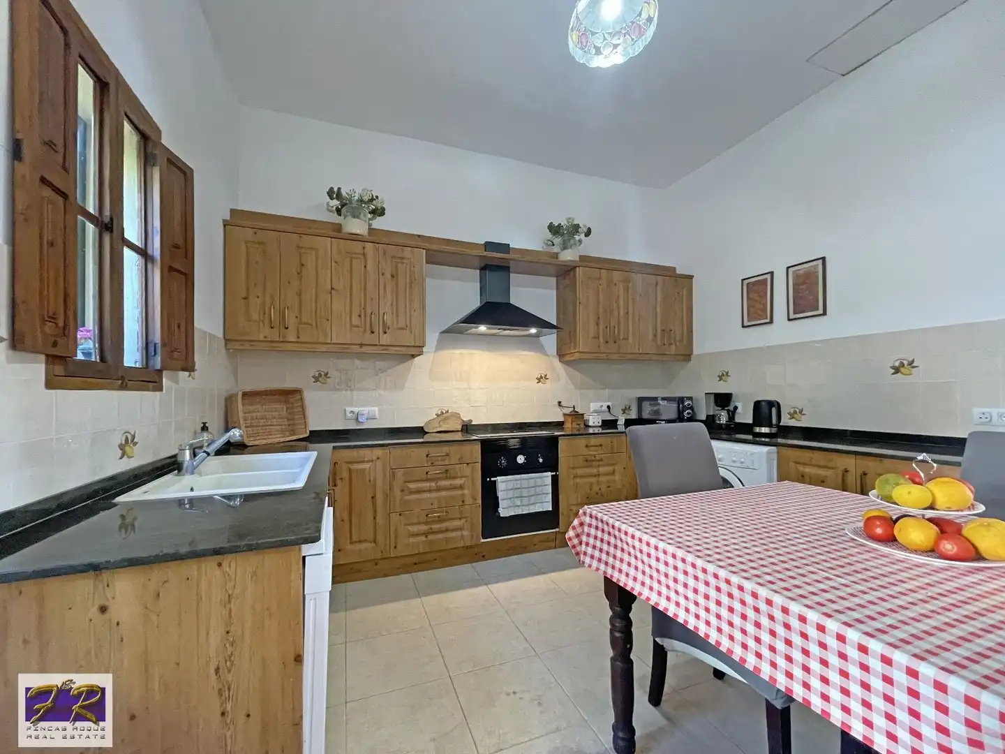 Cuina de Casa o xalet en venda en Alcúdia amb Terrassa, Moblat i Forn